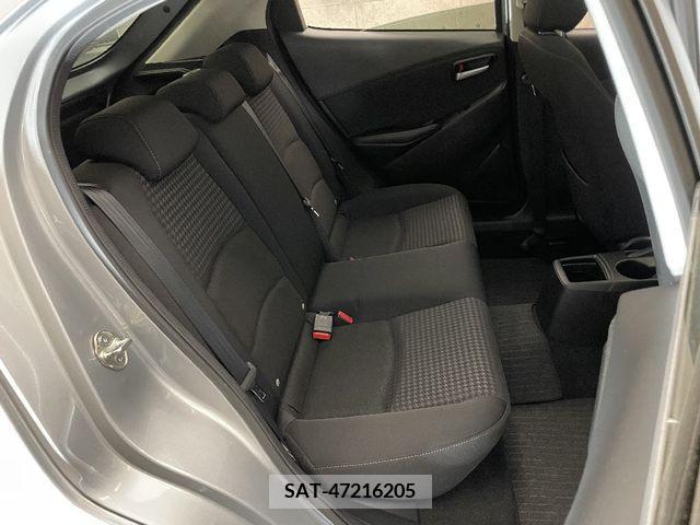 Mazda DEMIO 2017-07 373342-4