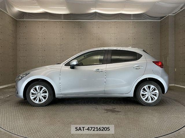 Mazda DEMIO 2017-07 373342-14