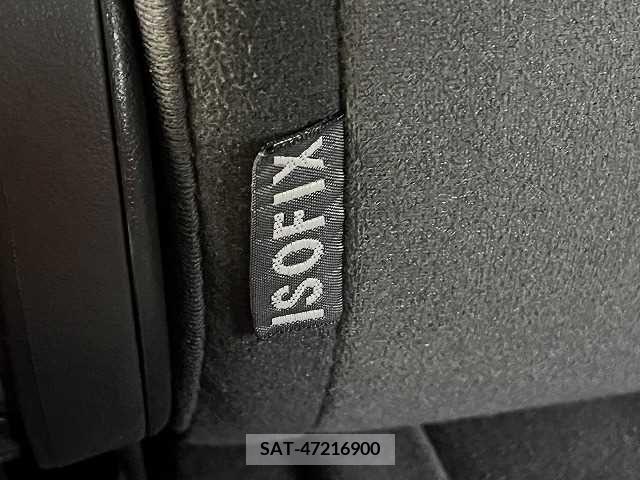 Toyota PRIUS ALPHA 2014-12 282419-6