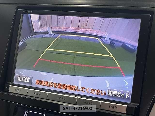 Toyota PRIUS ALPHA 2014-12 282419-3