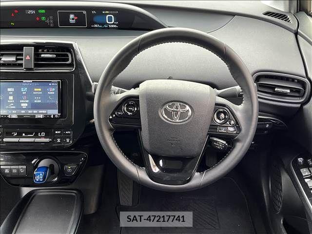 Toyota PRIUS 2019-05 281789-6