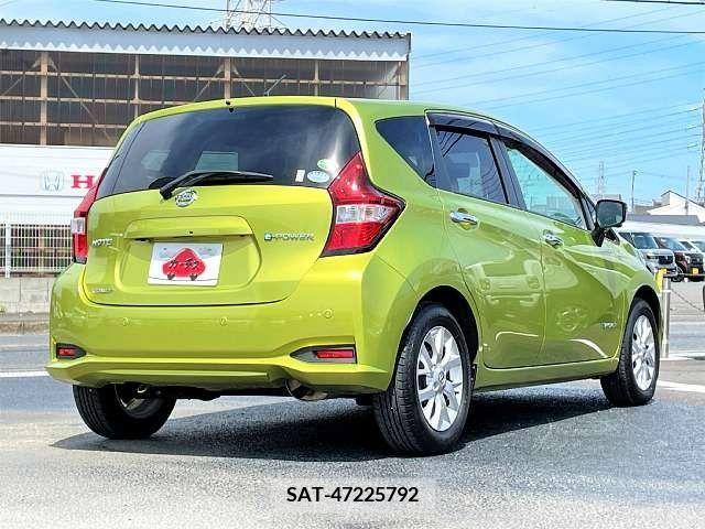 Nissan NOTE 2017-02 244312-2
