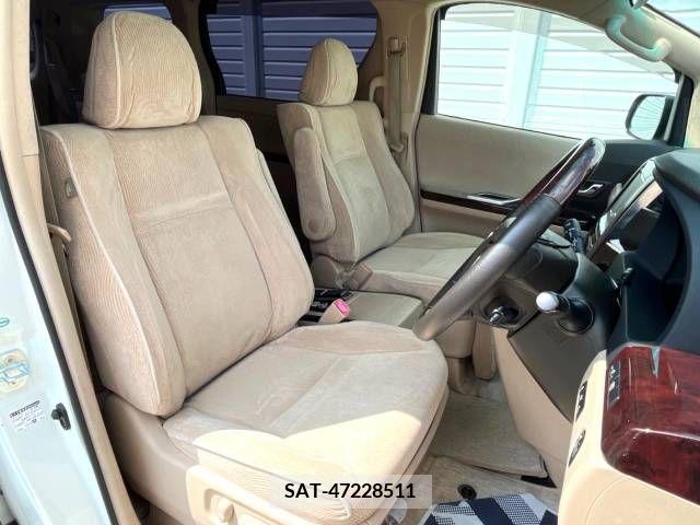 Toyota ALPHARD 2013-01 389047-9