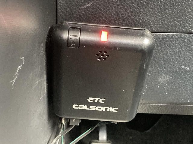 Toyota NOAH HYBRID 2018-08 10645-8