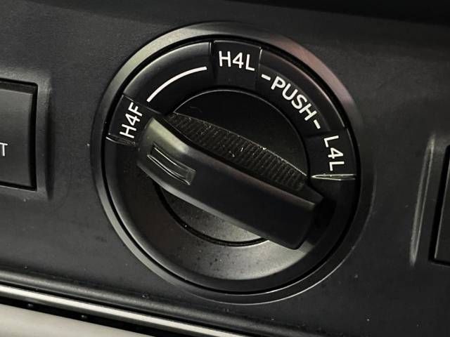 Toyota PRADO 2019-05 18417-7