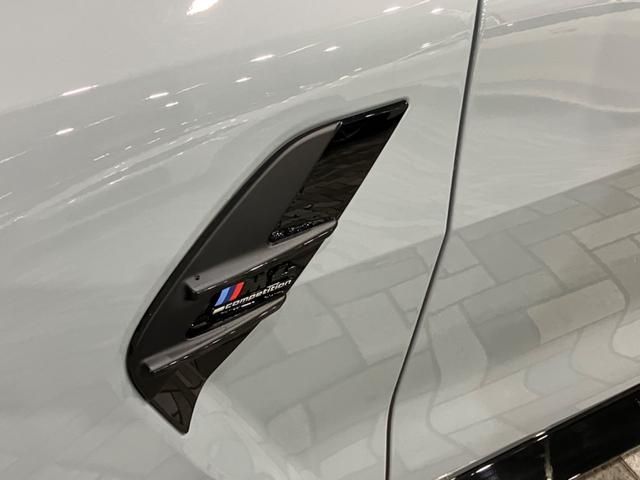 Bmw M4 2021-12 15939-7