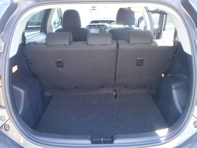 Toyota AQUA 2013-03 3872-10