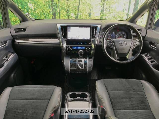 Toyota VELLFIRE 2016-11 332371-1