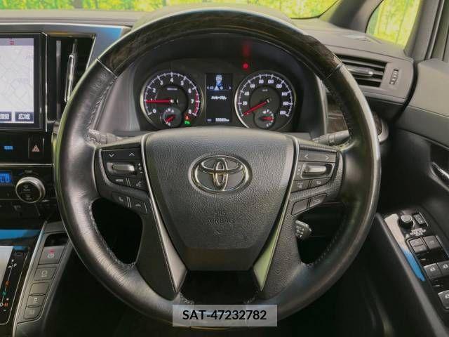 Toyota VELLFIRE 2016-11 332371-12