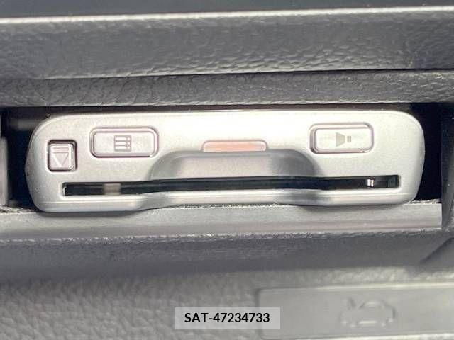 Subaru WRX STI 2017-11 221435-7