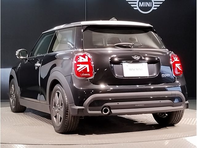 Bmw MINI 2022-09 20747-2