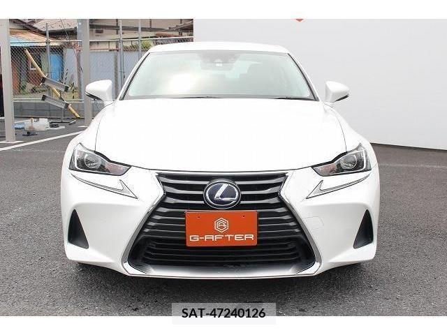 Lexus IS 2017-02 236677-6