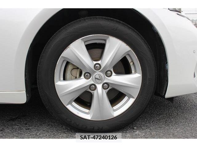 Lexus IS 2017-02 236677-12