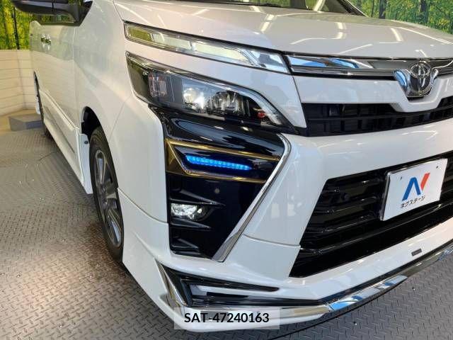 Toyota VOXY 2020-12 288884-12