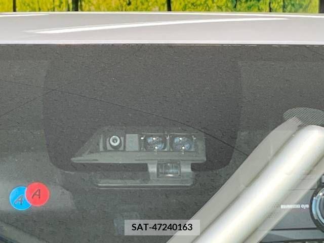 Toyota VOXY 2020-12 288884-3