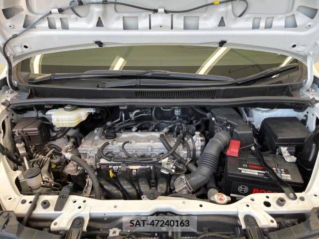 Toyota VOXY 2020-12 288884-18