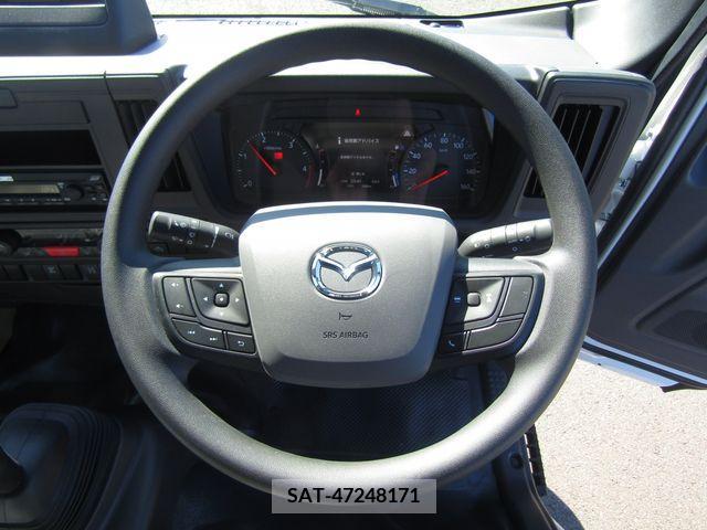 Mazda TITAN 2024-06 310891-18