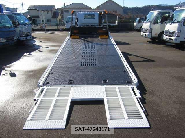 Mazda TITAN 2024-06 310891-11