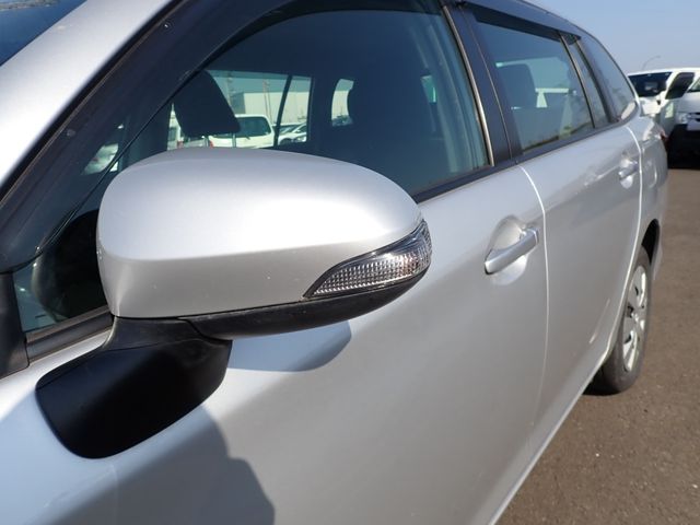 Toyota COROLLA FIELDER 2016-10 19449-3