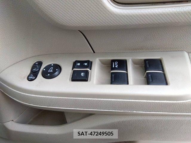 Honda N BOX 2018-06 325695-7