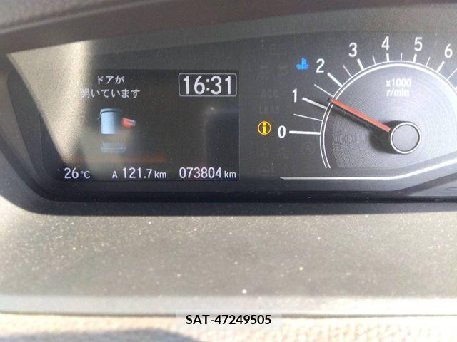 Honda N BOX 2018-06 325695-8