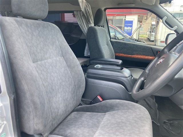 Toyota HIACE WAGON 2012-03 16724-12