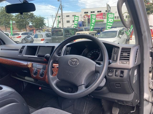 Toyota HIACE WAGON 2012-03 16724-11