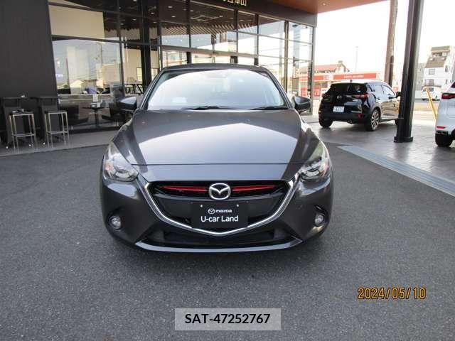 Mazda DEMIO 2016-04 296591-1