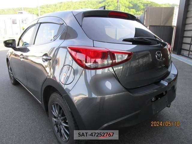 Mazda DEMIO 2016-04 296591-6