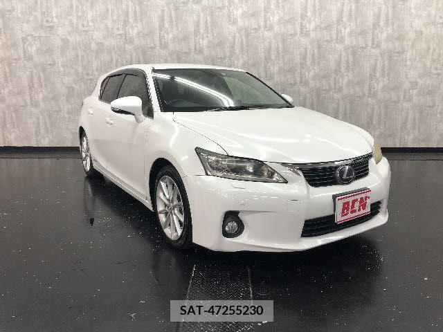 Lexus CT 2011-10 275151-3