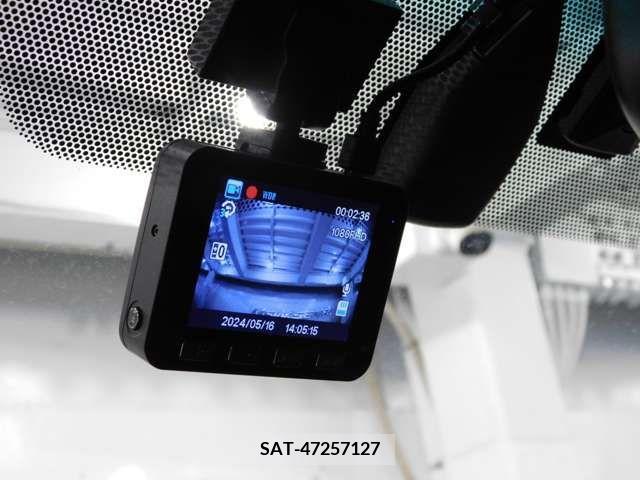 Toyota VELLFIRE 2014-06 299948-9