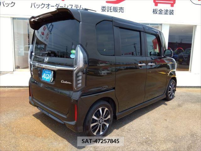 Honda N BOX CUSTOM 2017-09 306931-2