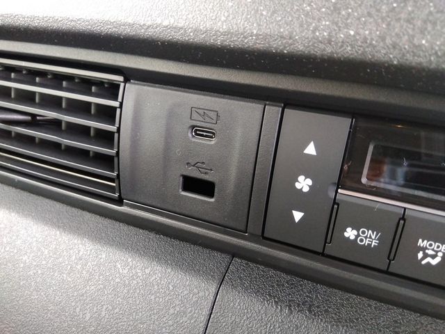 Honda N BOX CUSTOM 2023-12 27676-14