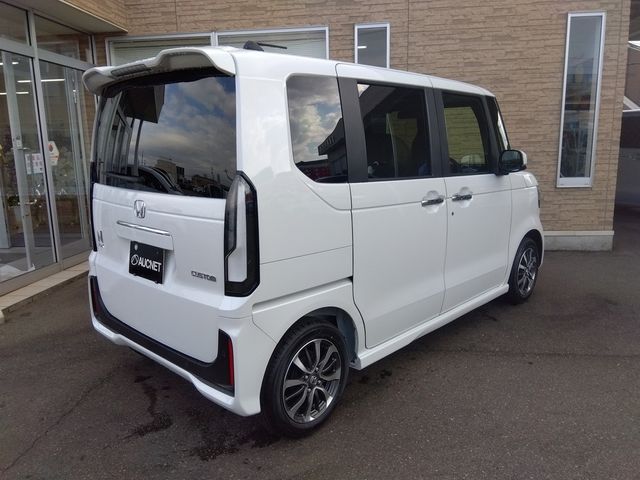 Honda N BOX CUSTOM 2023-12 27676-1