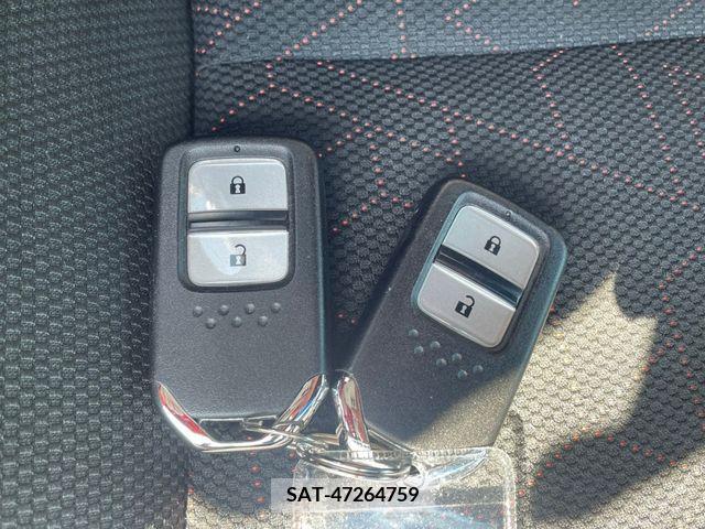 Honda FIT HYBRID 2015-10 328908-27