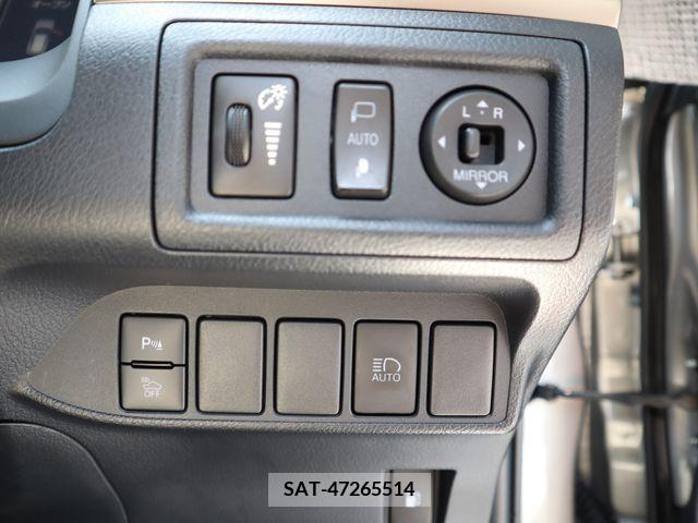 Lexus CT 2018-09 387817-20