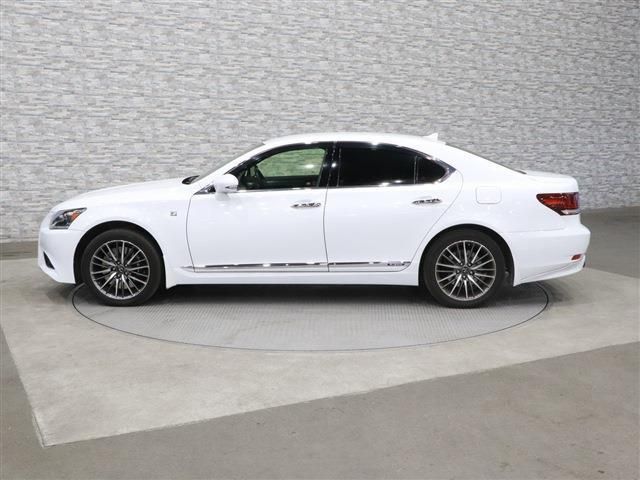 Lexus LS 2013-03 1344-4