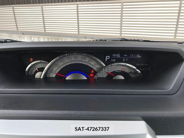 Toyota Pixis Mega 2020-03 329764-7