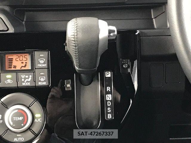 Toyota Pixis Mega 2020-03 329764-19