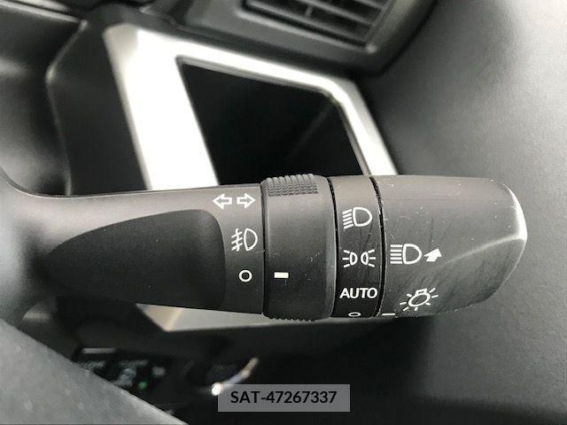 Toyota Pixis Mega 2020-03 329764-24