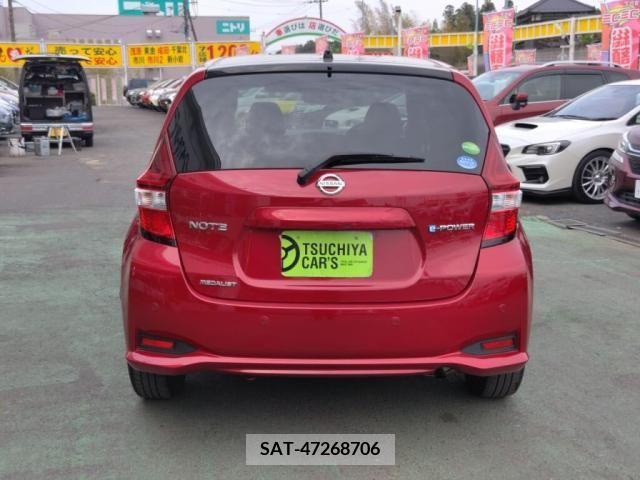 Nissan NOTE 2019-05 280166-9
