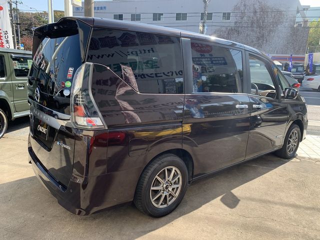 Nissan SERENA 2018-05 6766-14