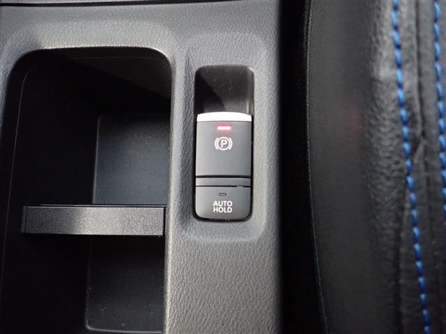 Nissan KICKS 2020-12 188169-19