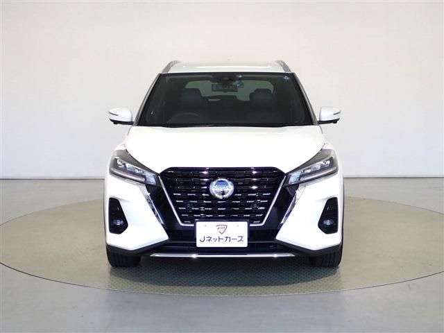 Nissan KICKS 2020-12 188169-4