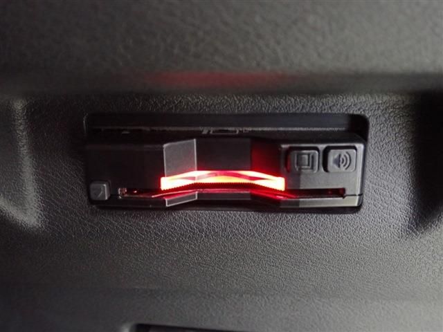 Nissan KICKS 2020-12 188169-14