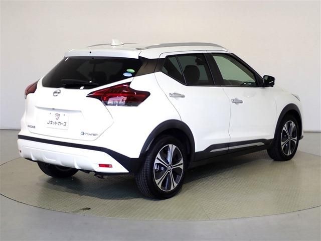 Nissan KICKS 2020-12 188169-3