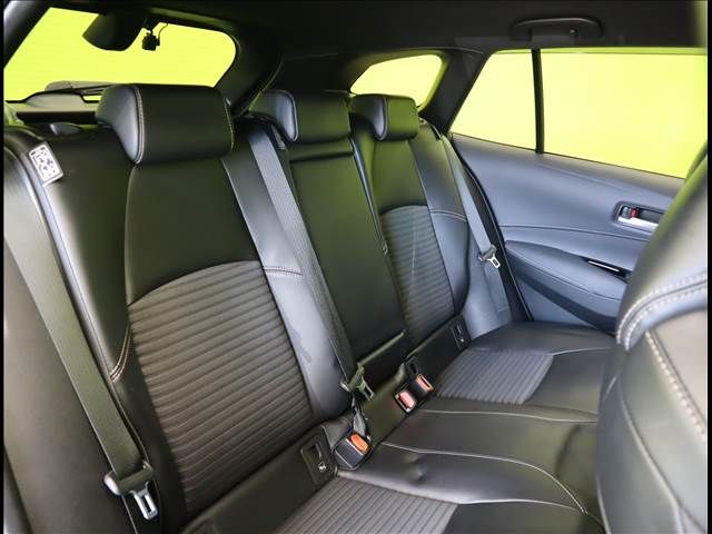 Toyota COROLLA TOURING 2021-03 21227-26