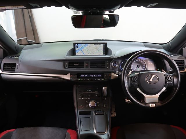 Lexus CT 2018-05 190672-1