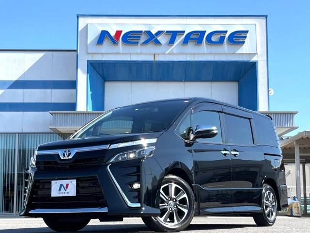 Toyota VOXY 2021-04 193188-19