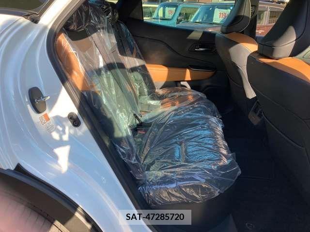 Toyota CROWN 2023-01 206382-22